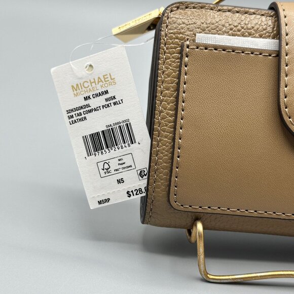 Michael Kors 3263G0KD5L Charm Small Tab Compact Pocket Wallet in Husk Leather - Picture 2 of 16